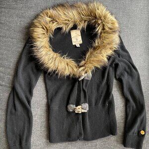 Khujo Black Cardigan – Size S – Removable Fur Collar – Chic & Cozy